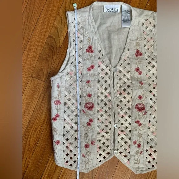 Vintage linen beaded embroidered vest - Picture 9 of 9